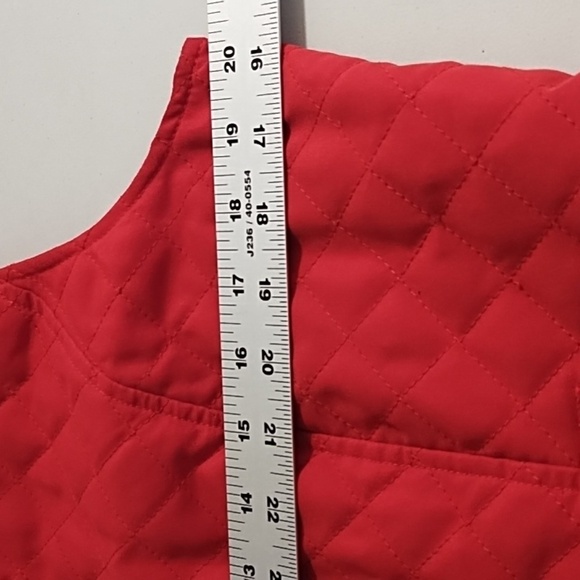 Christopher & Banks Red Quilted Lightweight Vest Medium Snap Closure - Picture 3 of 8